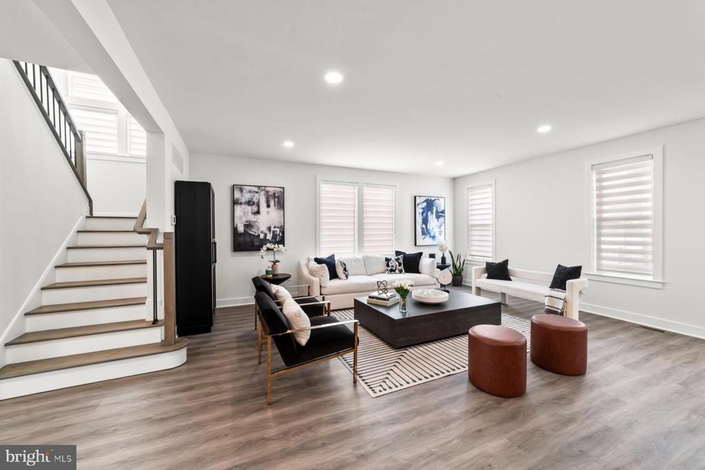 47 E Hartwick