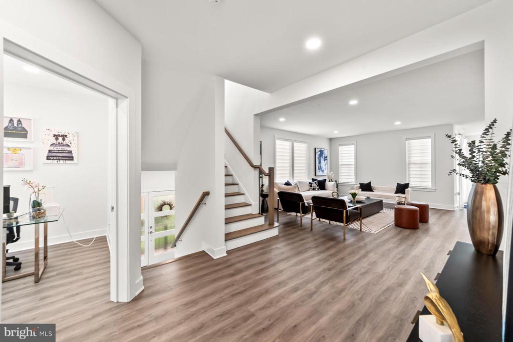 47 E Hartwick