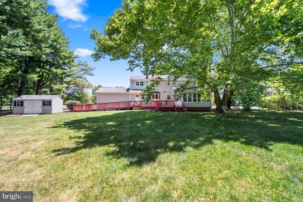 382 Burnt Hill Rd