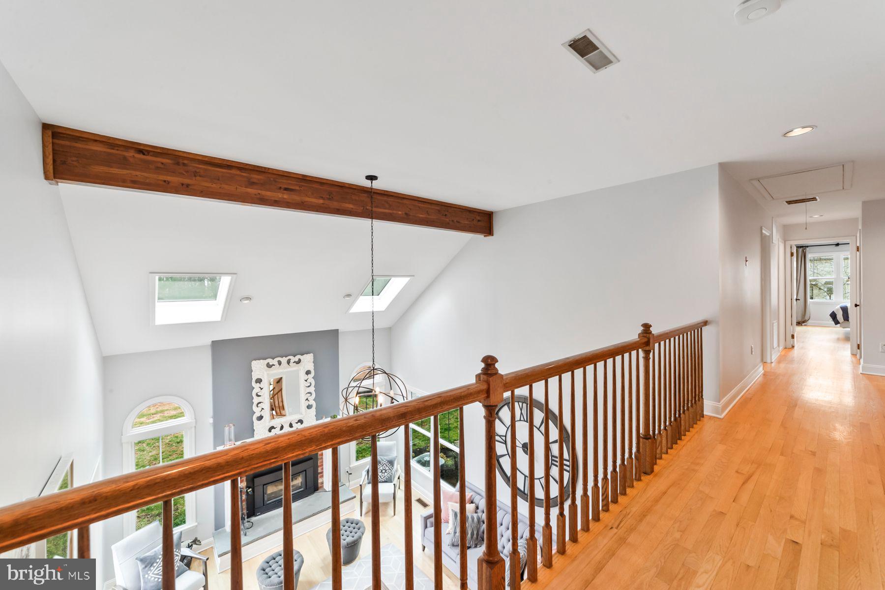 325 Spring Hill Rd