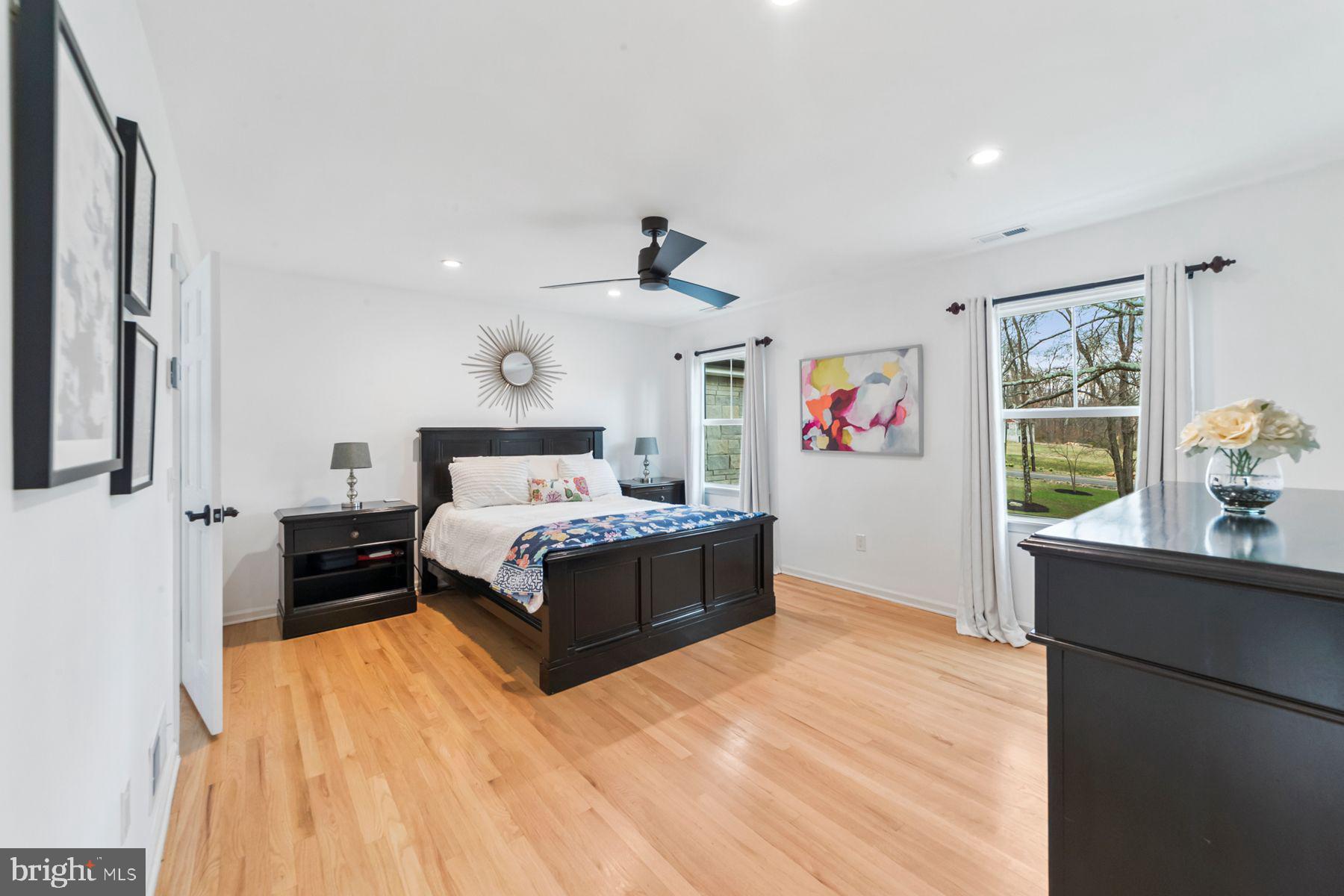 325 Spring Hill Rd