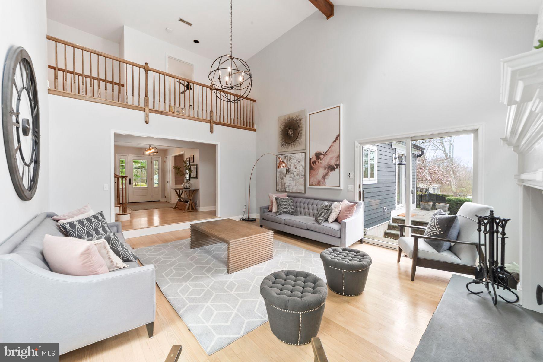 325 Spring Hill Rd