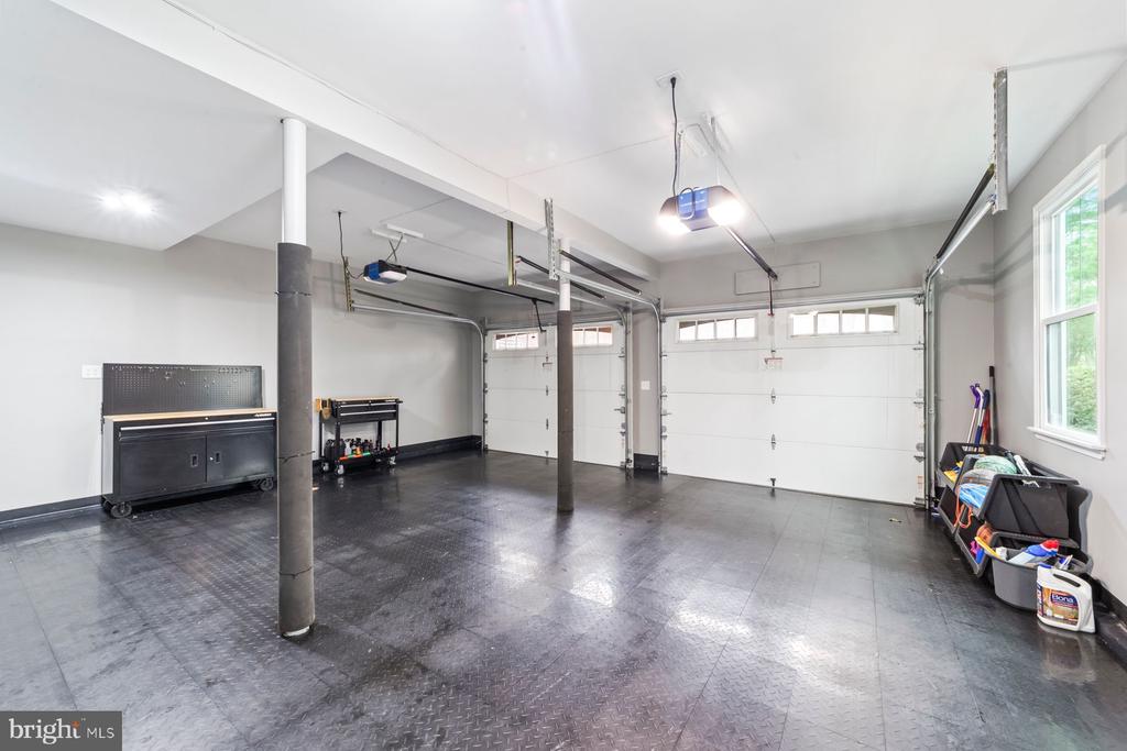 325 Spring Hill Rd