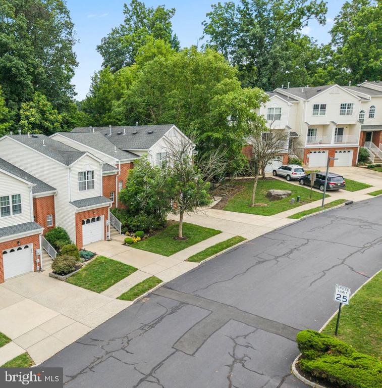 39 Garfield Way