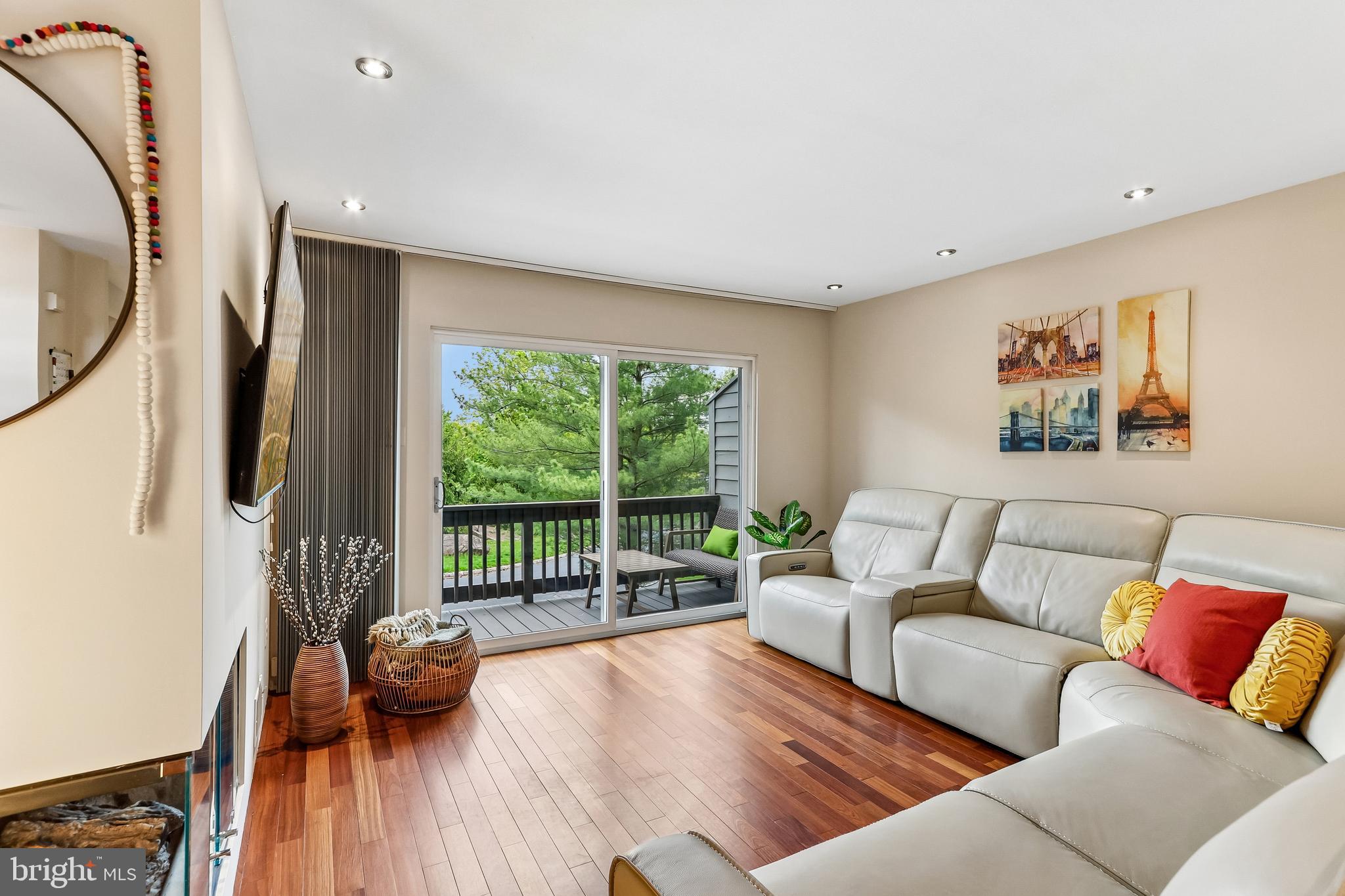 37 MELROSE ROAD C