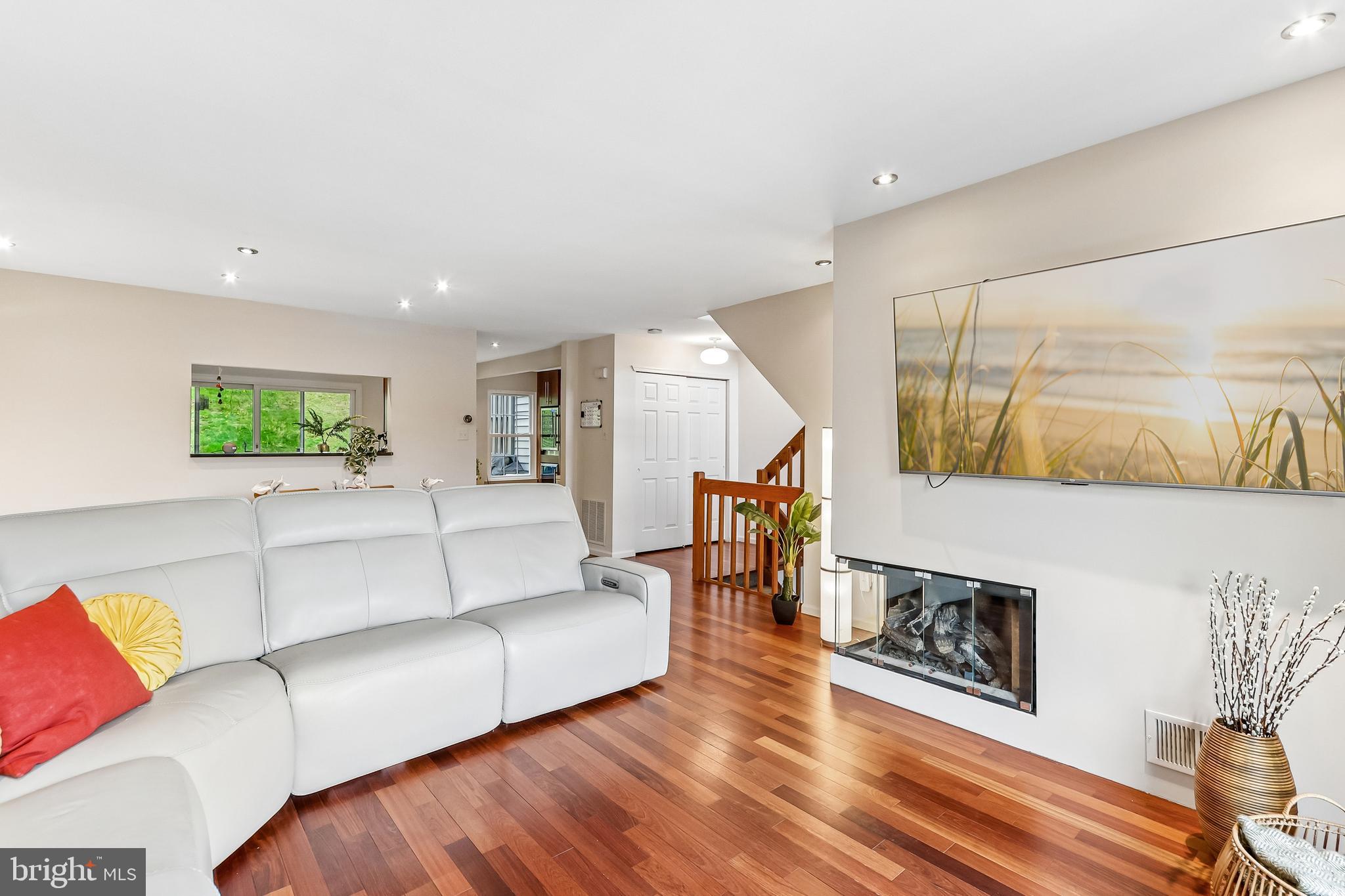 37 MELROSE ROAD C