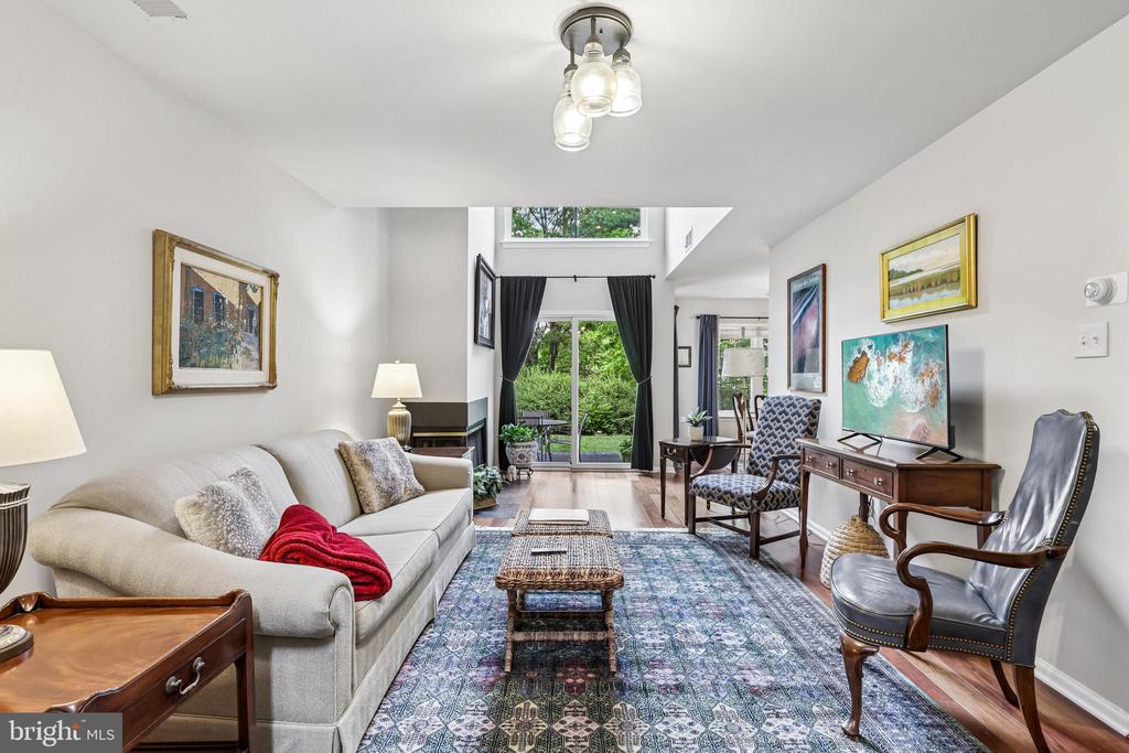 31 CHICOPEE DRIVE
