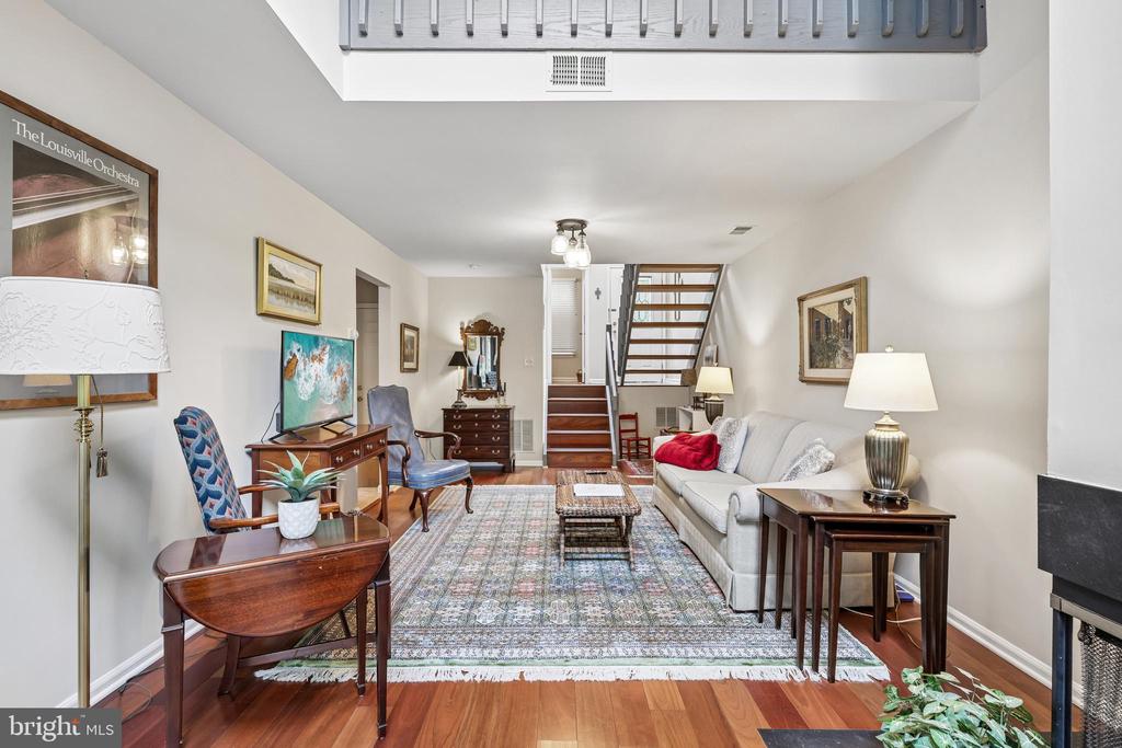 31 CHICOPEE DRIVE