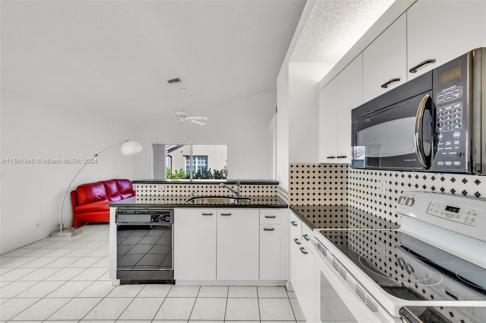 253 NW 117th Ave
