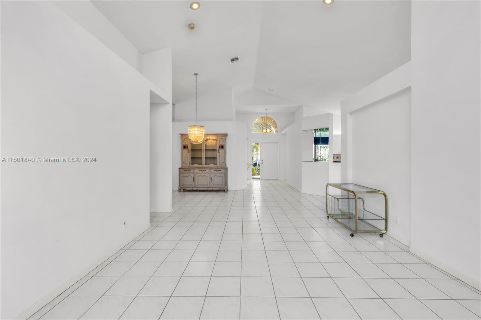 253 NW 117th Ave