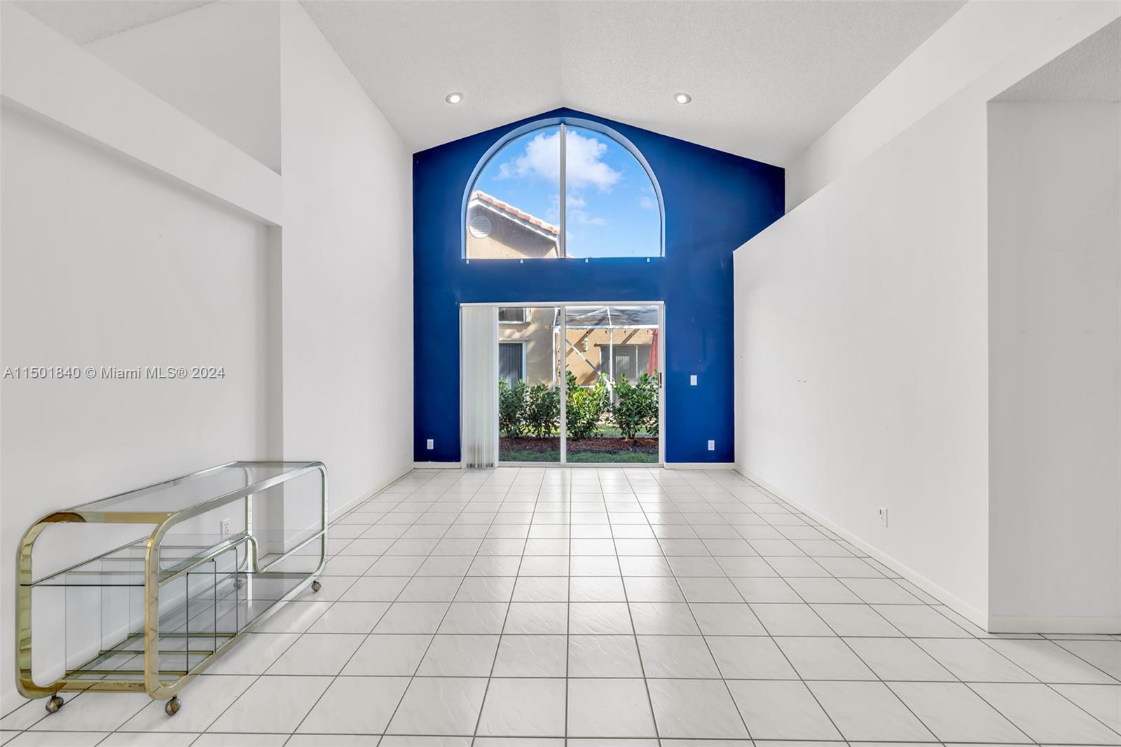 253 NW 117th Ave