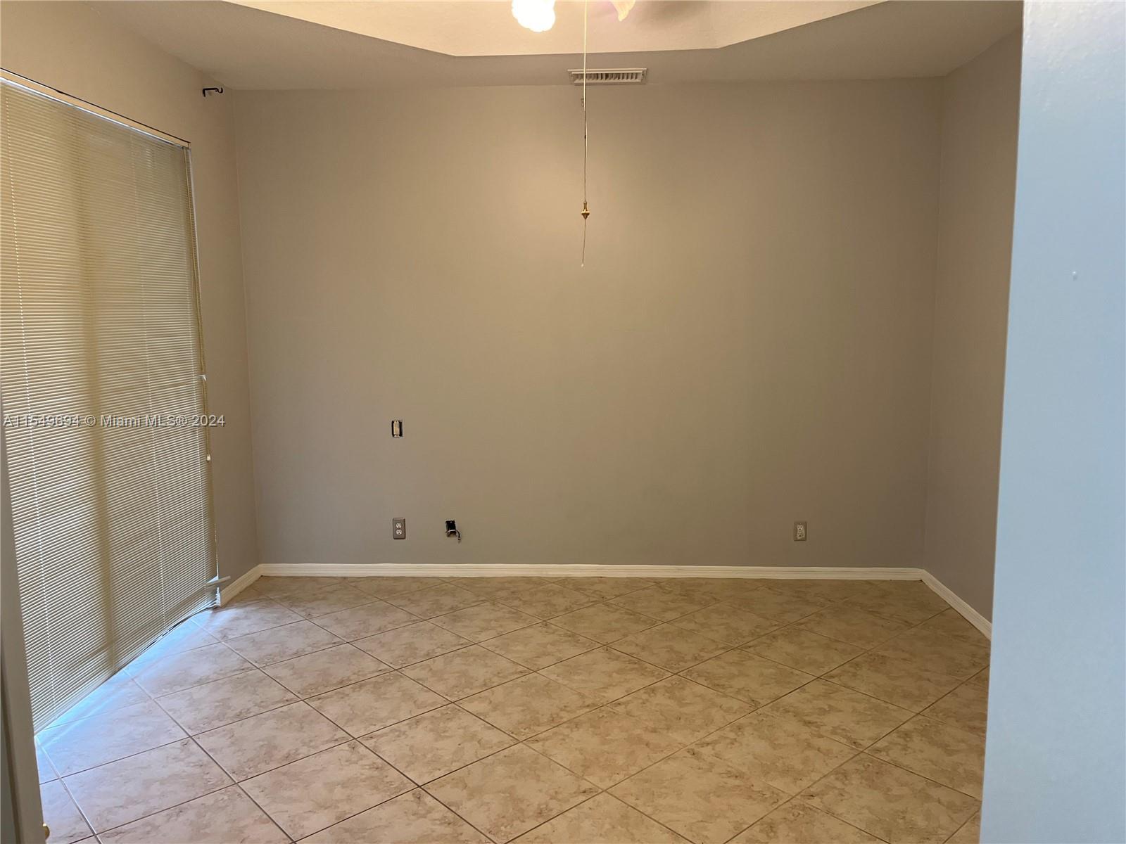2451 Aragon Blvd # 4