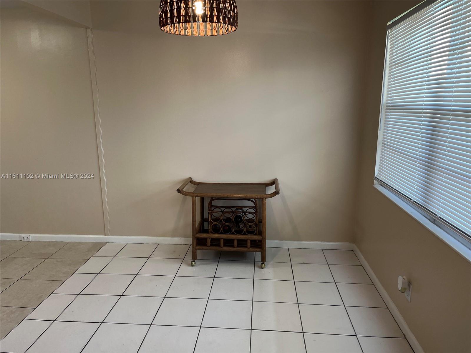 1026 Farnham O # 1026