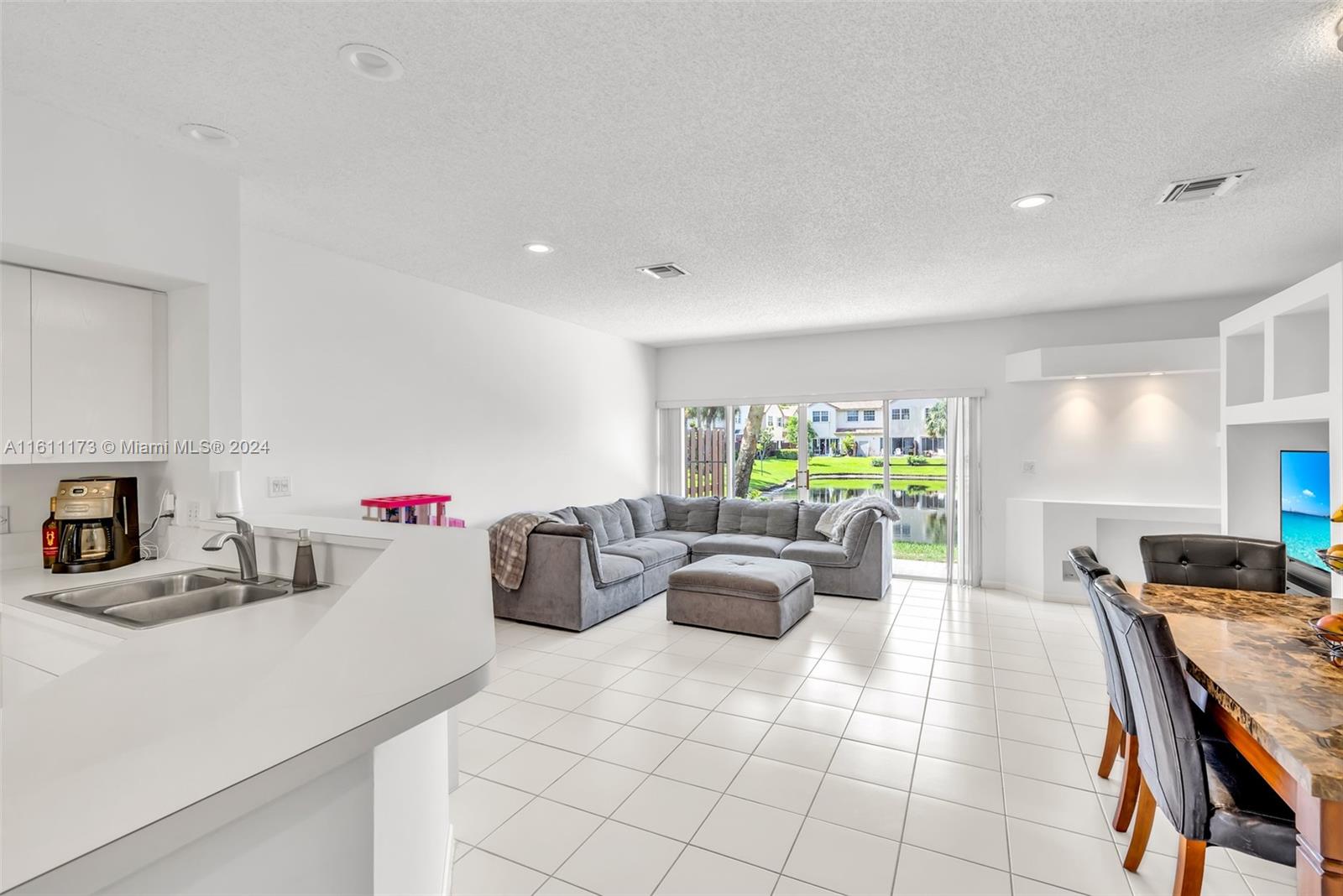 9469 Boca River Cir # 9469