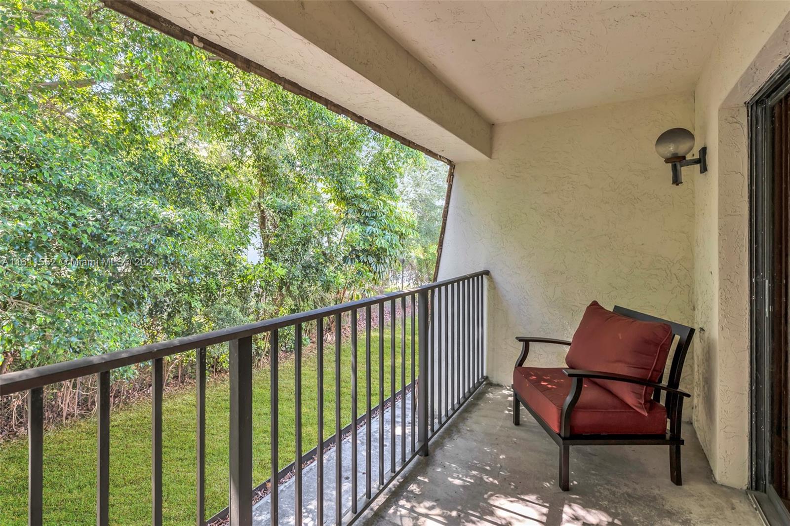 1737 Coral Ave # 1737