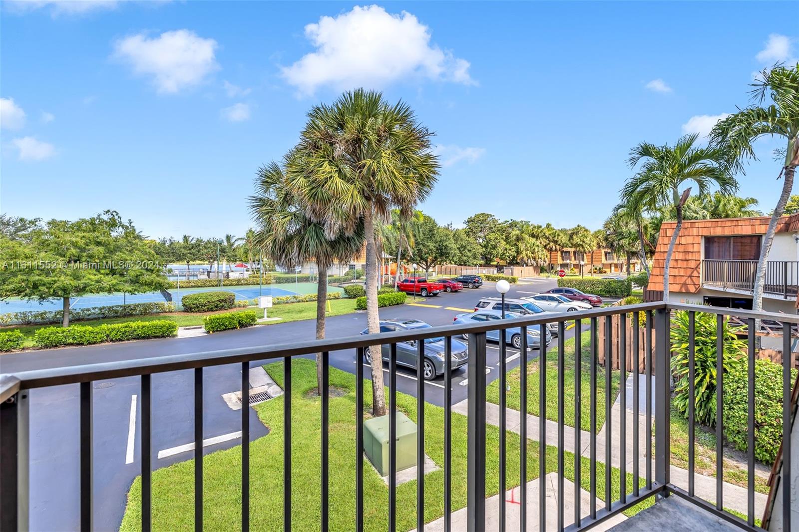 1737 Coral Ave # 1737