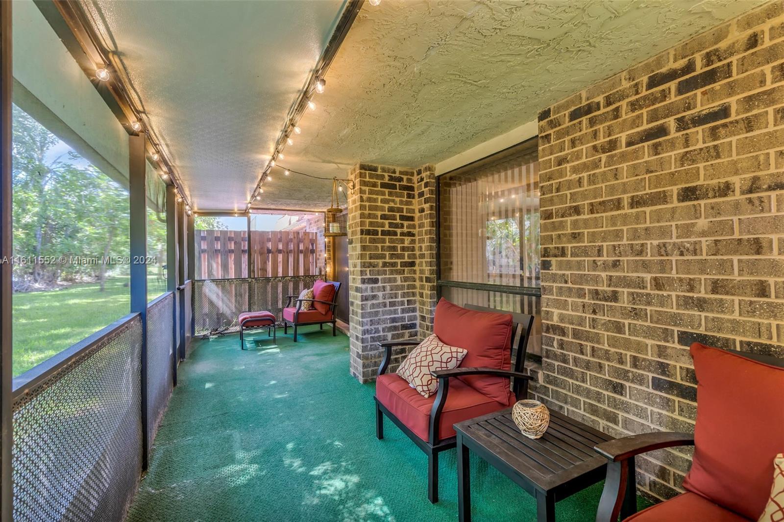 1737 Coral Ave # 1737