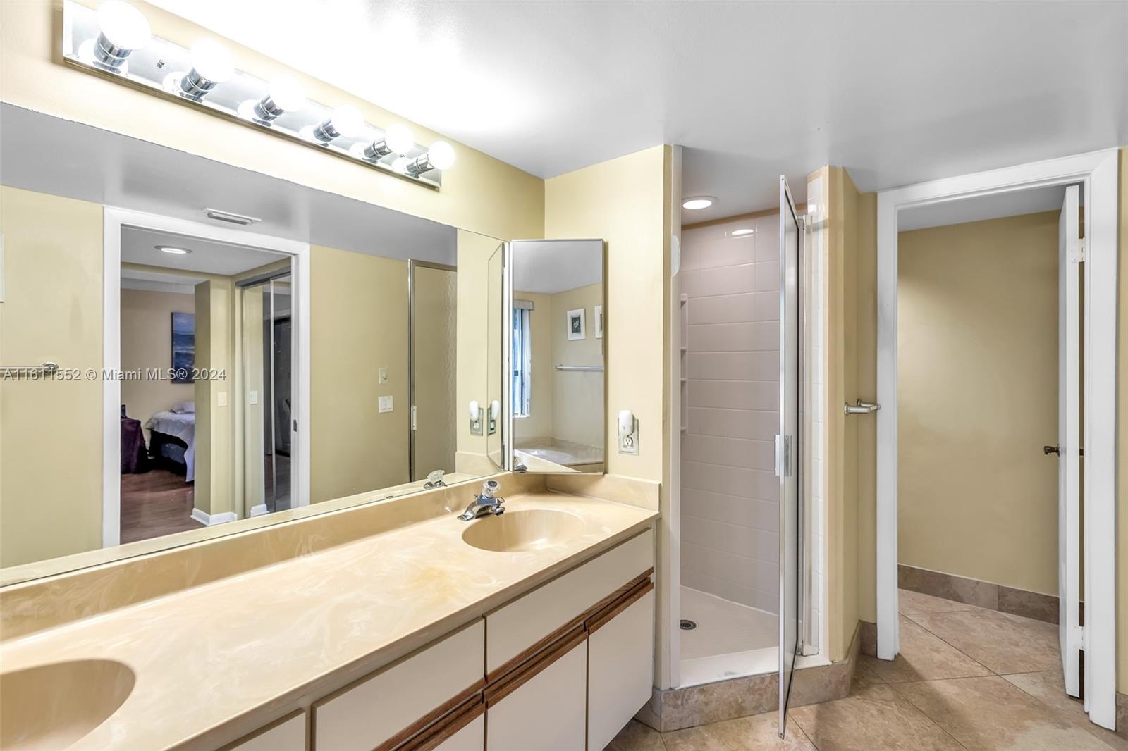 1737 Coral Ave # 1737