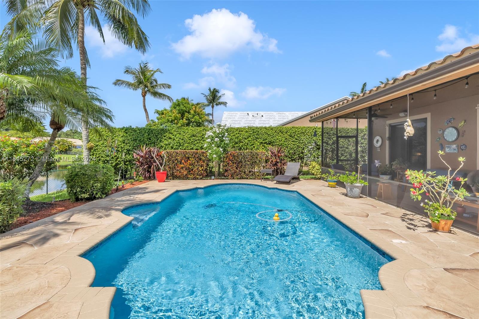 9110 NW 43rd Ct