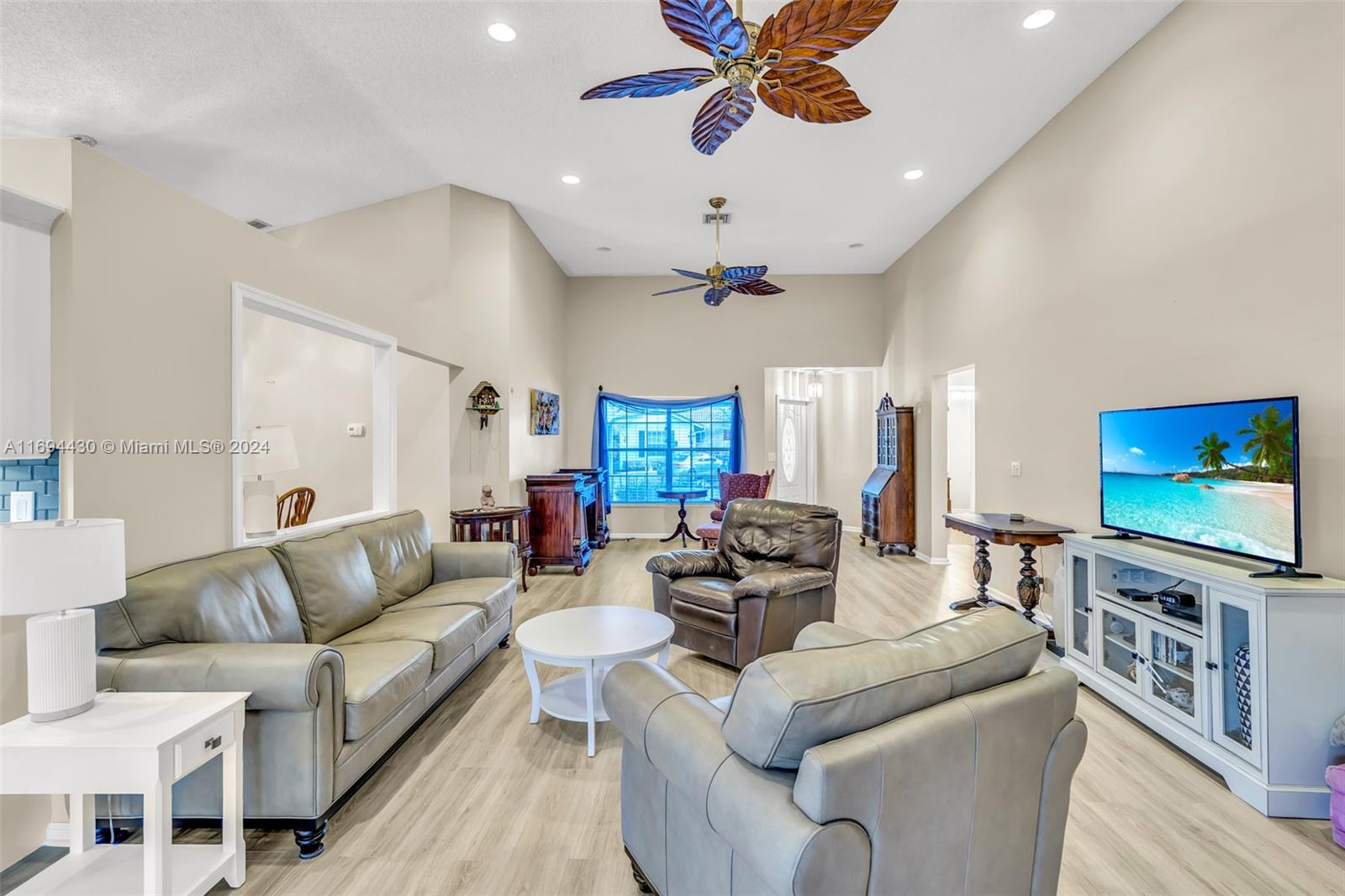5316 Pine Cir