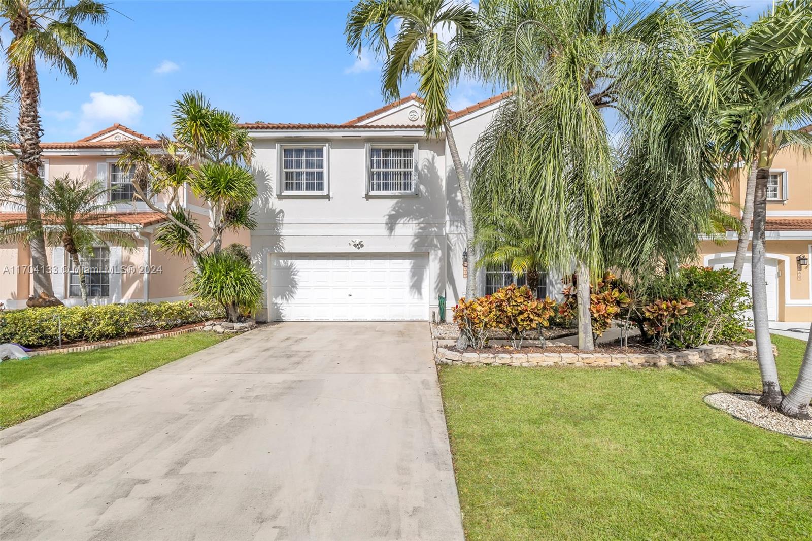10897 NW 46th Dr