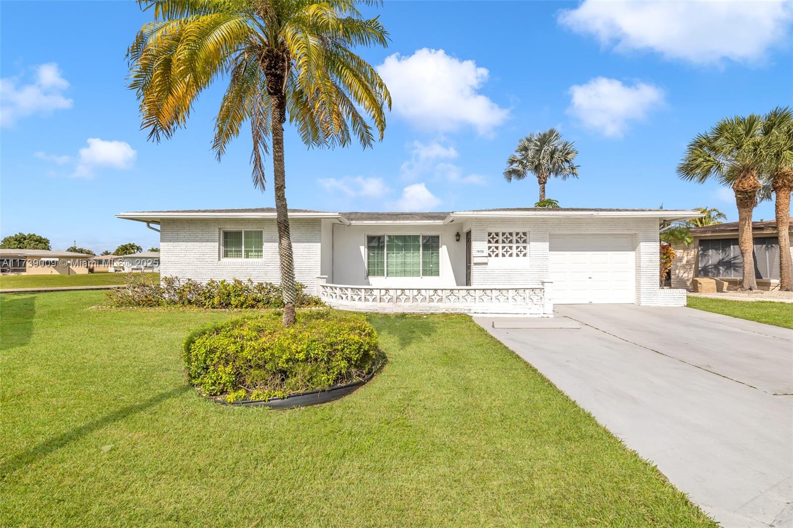 1495 NW 69th Ave