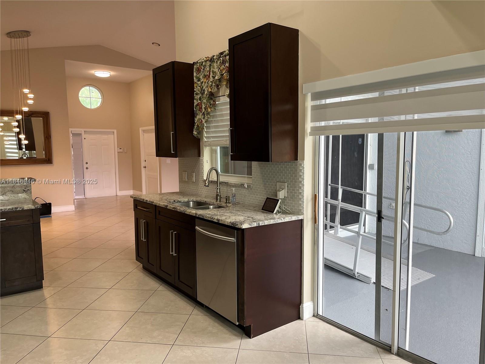 248 NW 47th Ave # 248