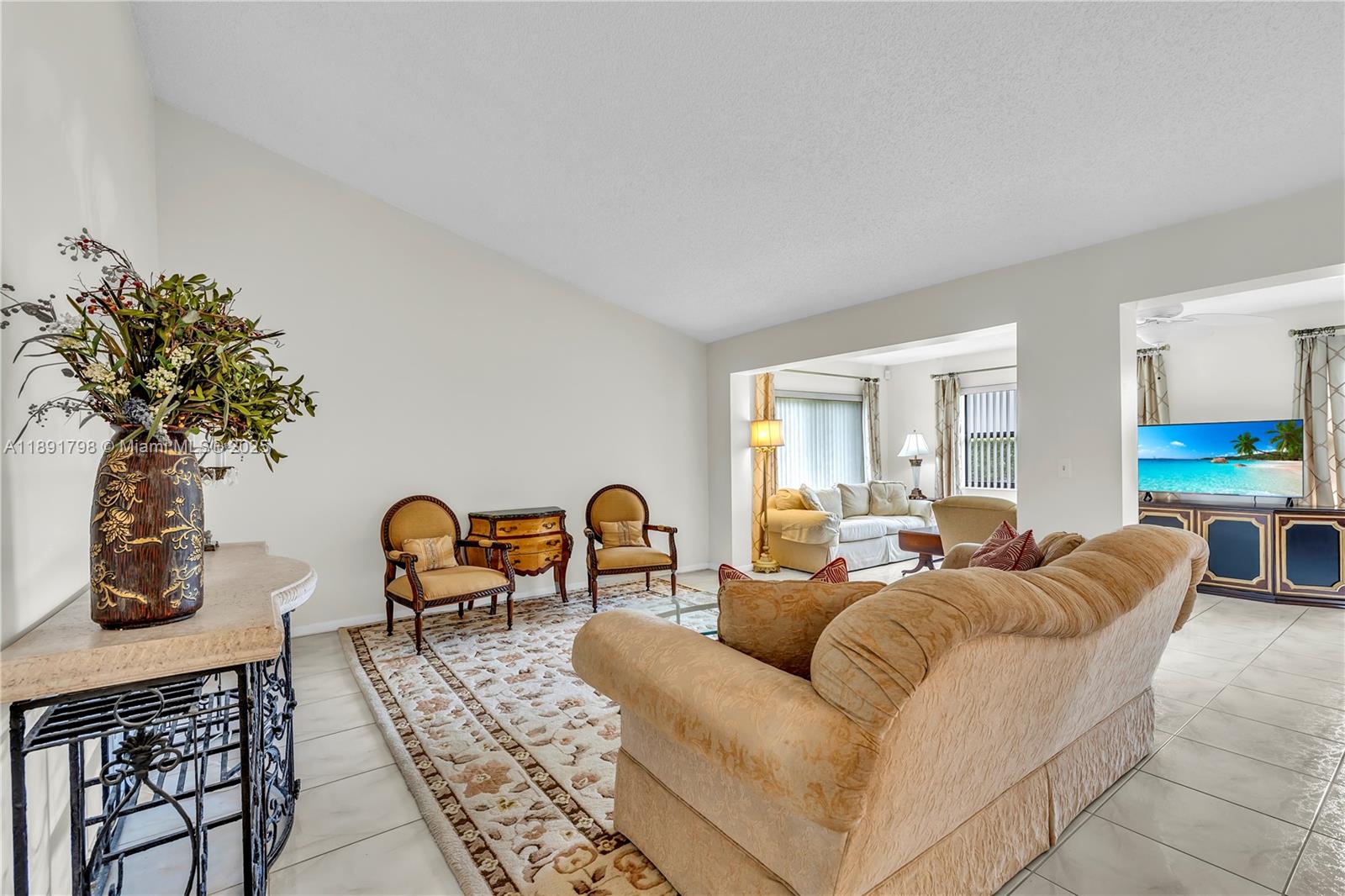 2000 SW 15th Pl