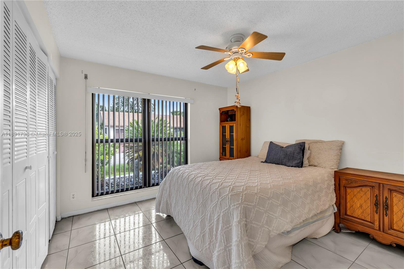 2000 SW 15th Pl