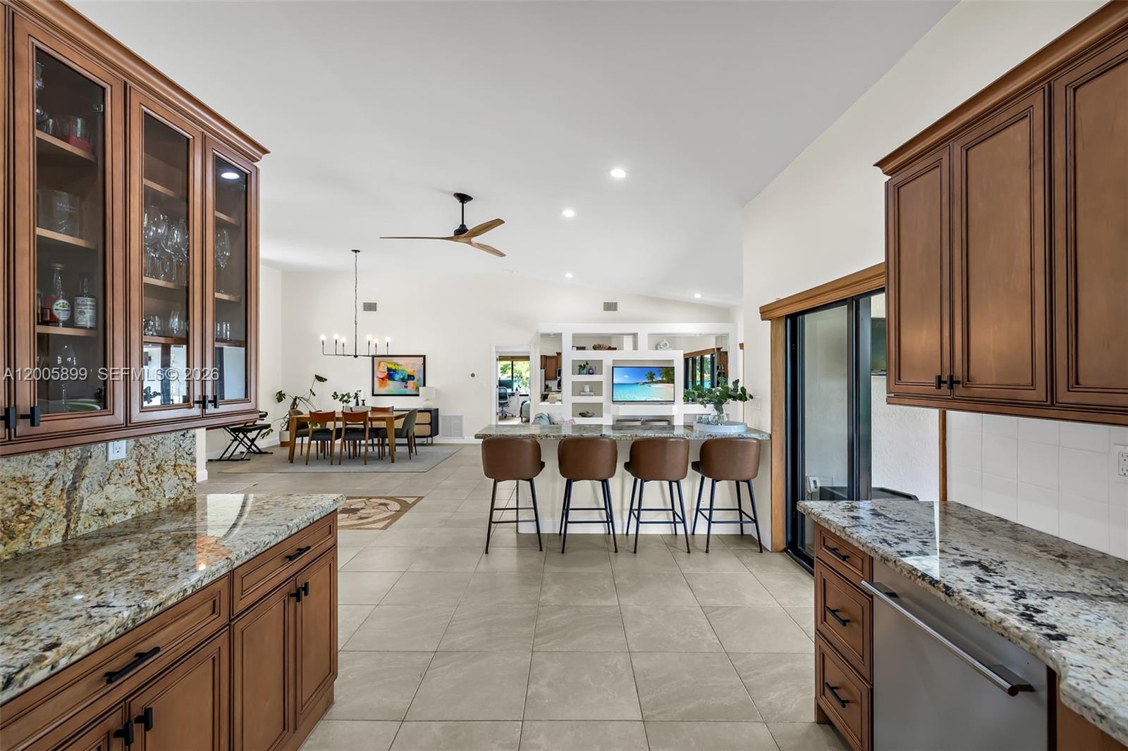 10401 NW 48th Mnr