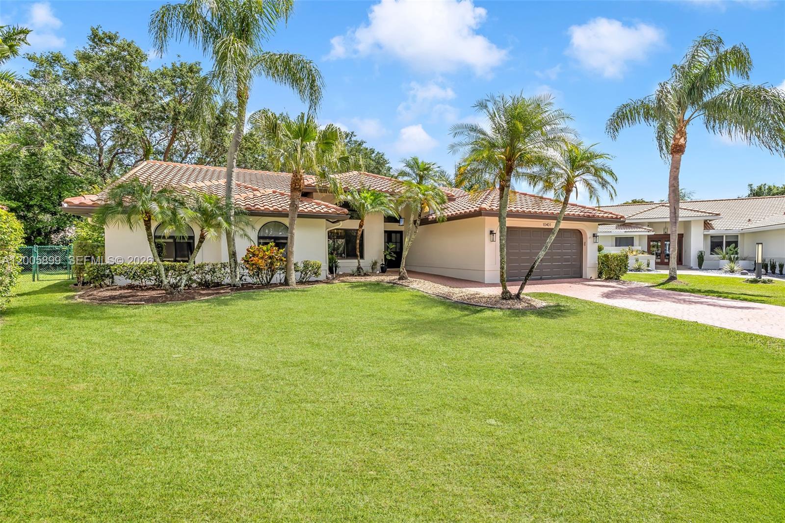 10401 NW 48th Mnr