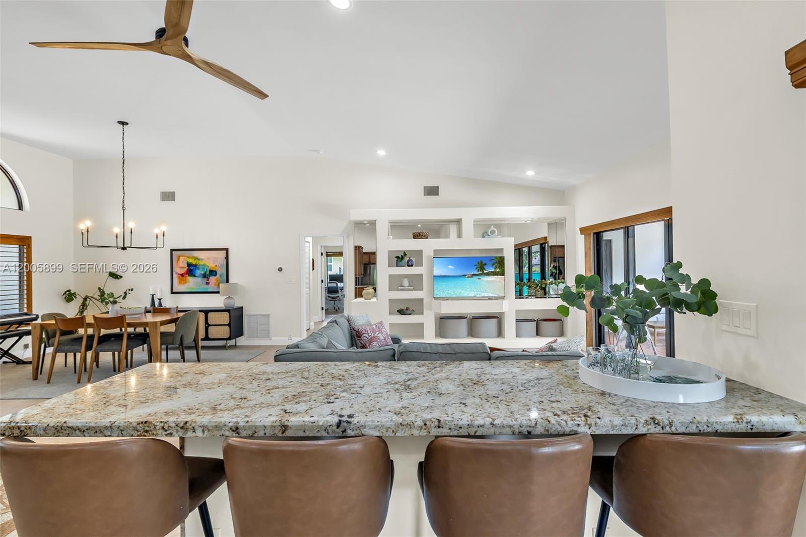 10401 NW 48th Mnr
