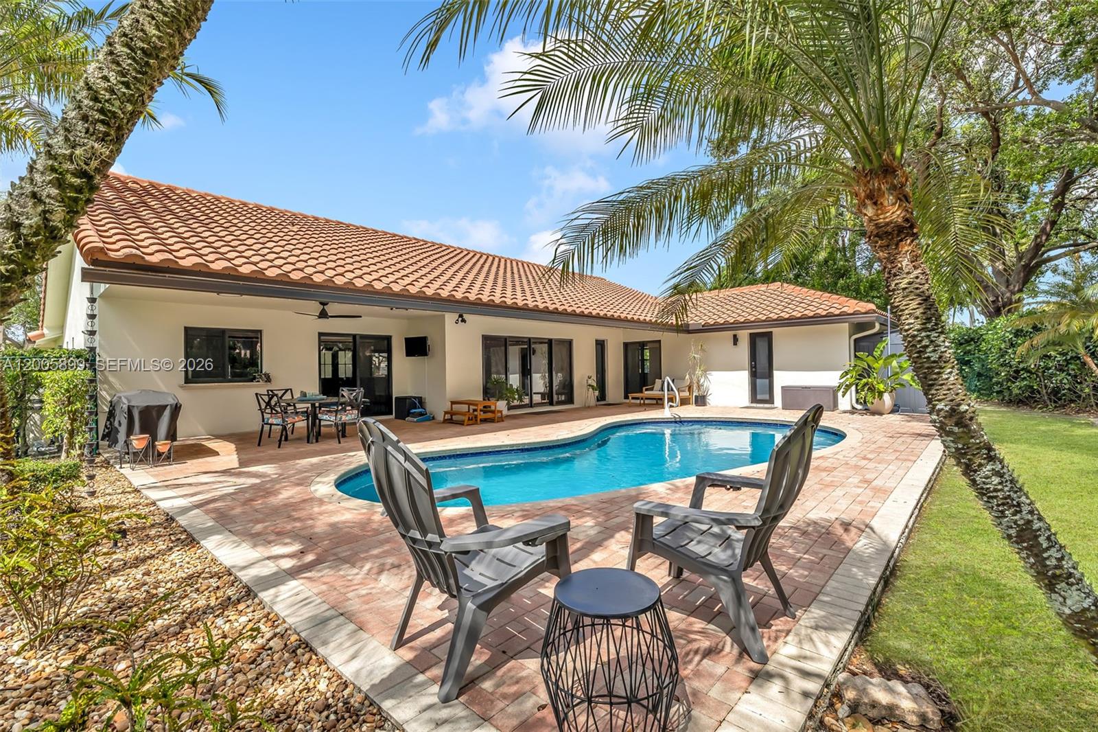 10401 NW 48th Mnr