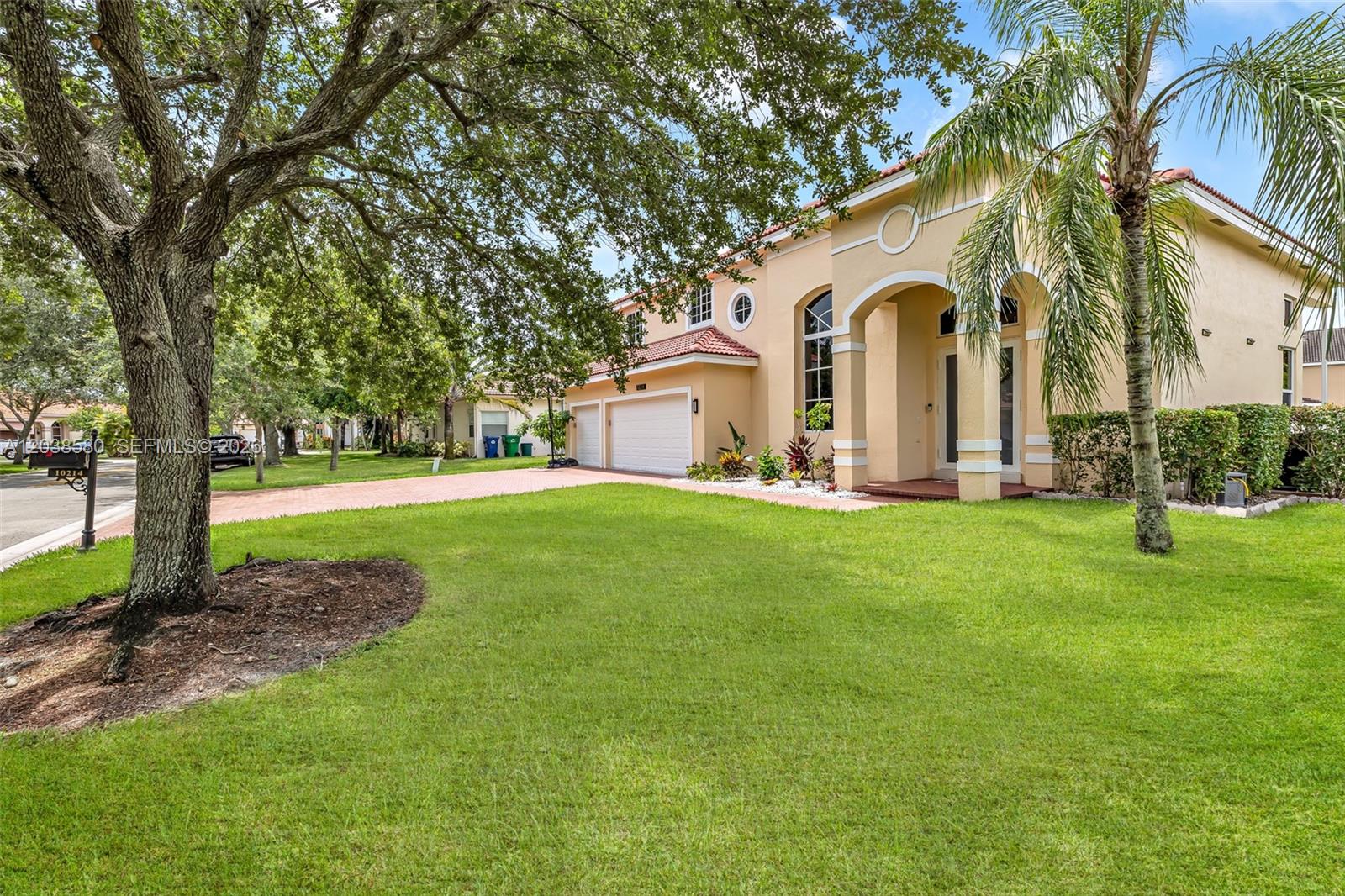 10214 NW 54th Pl