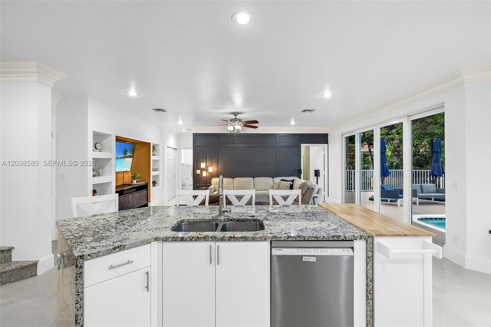 10214 NW 54th Pl