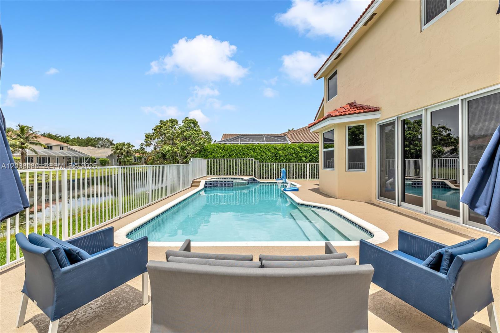 10214 NW 54th Pl
