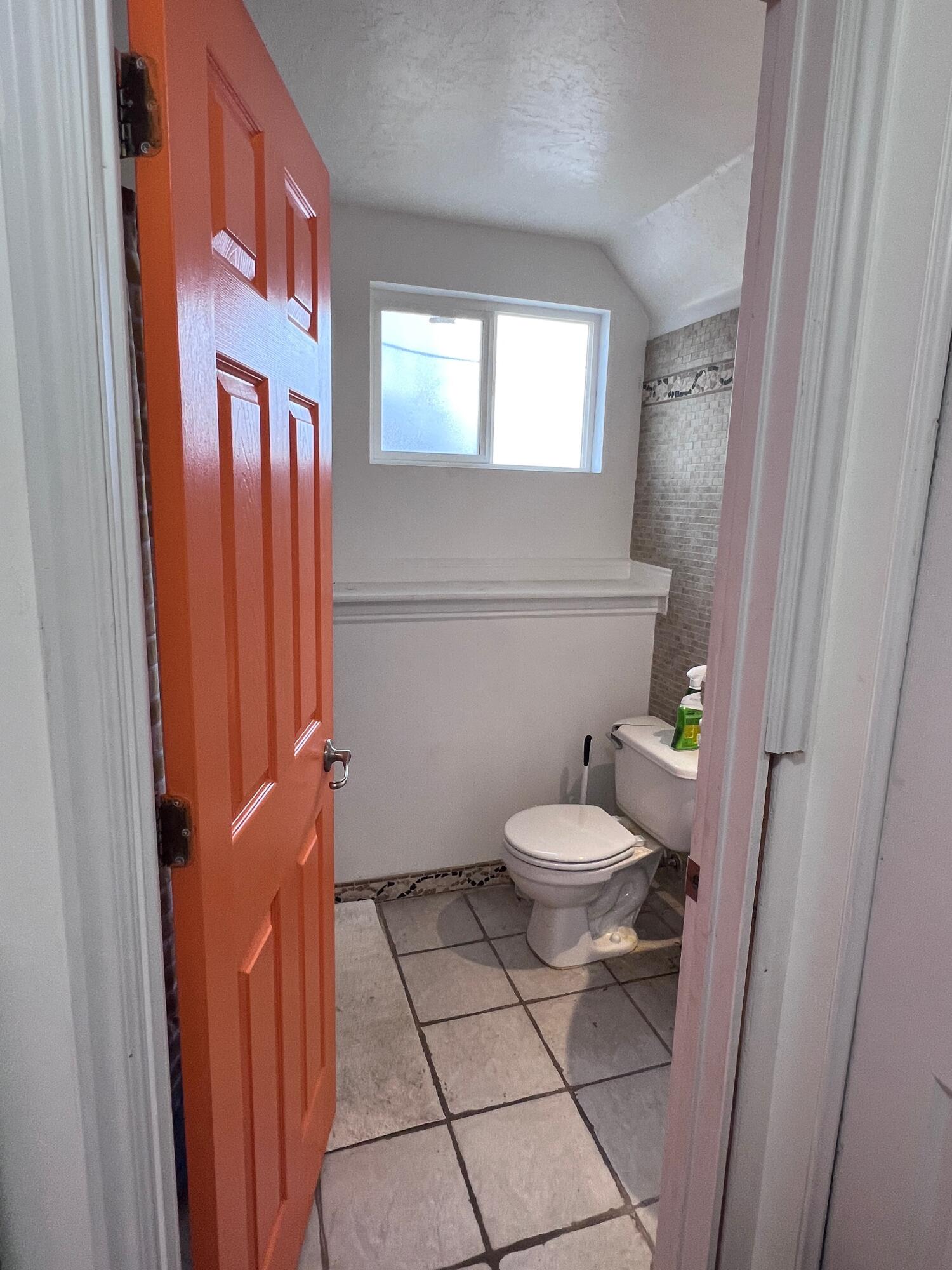 5553 W Sunbury Place