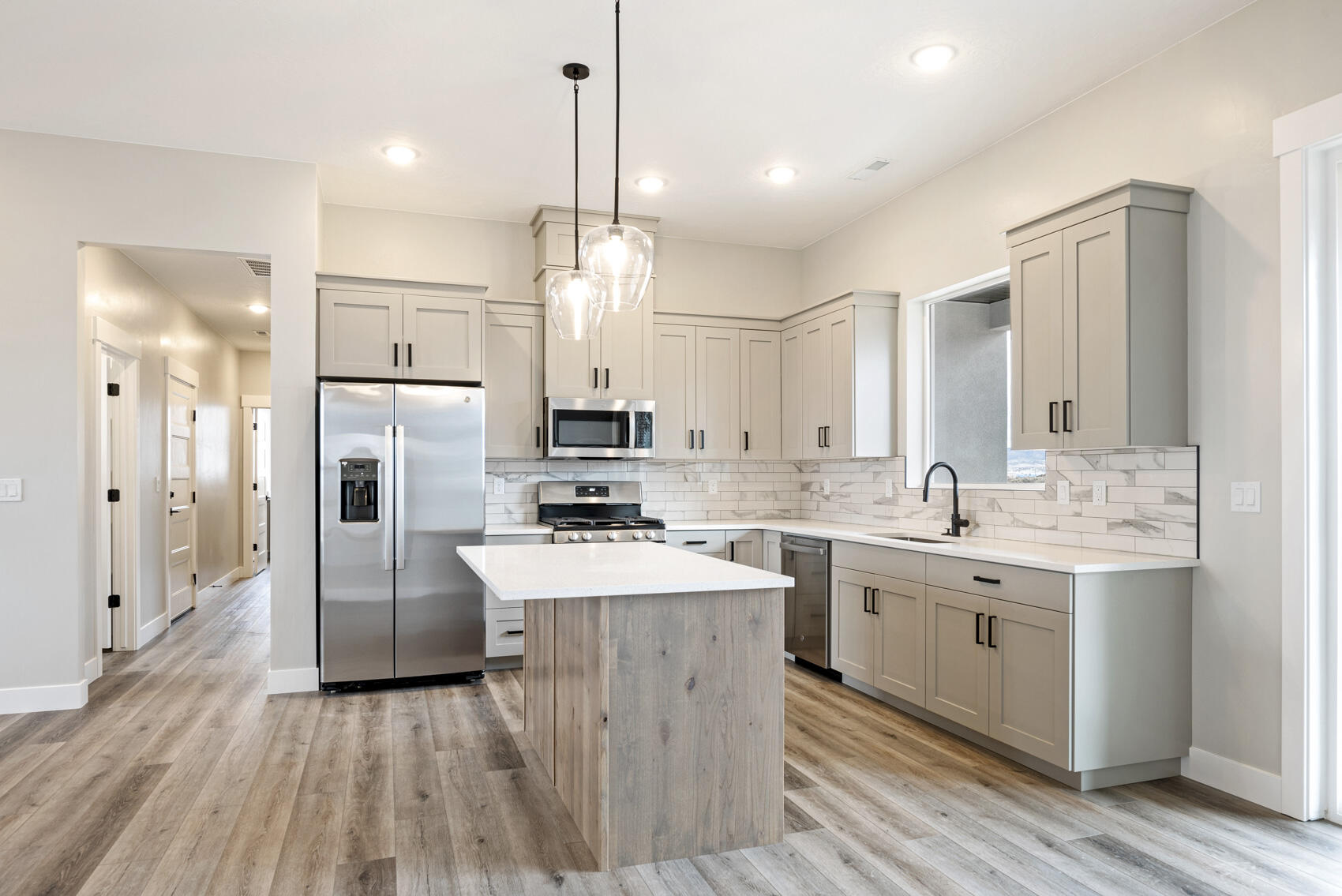 5068 N Bald Eagle DR