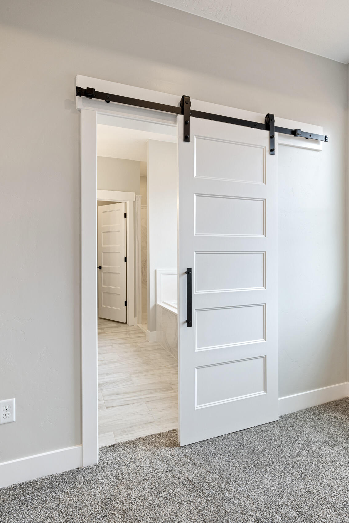 5068 N Bald Eagle DR