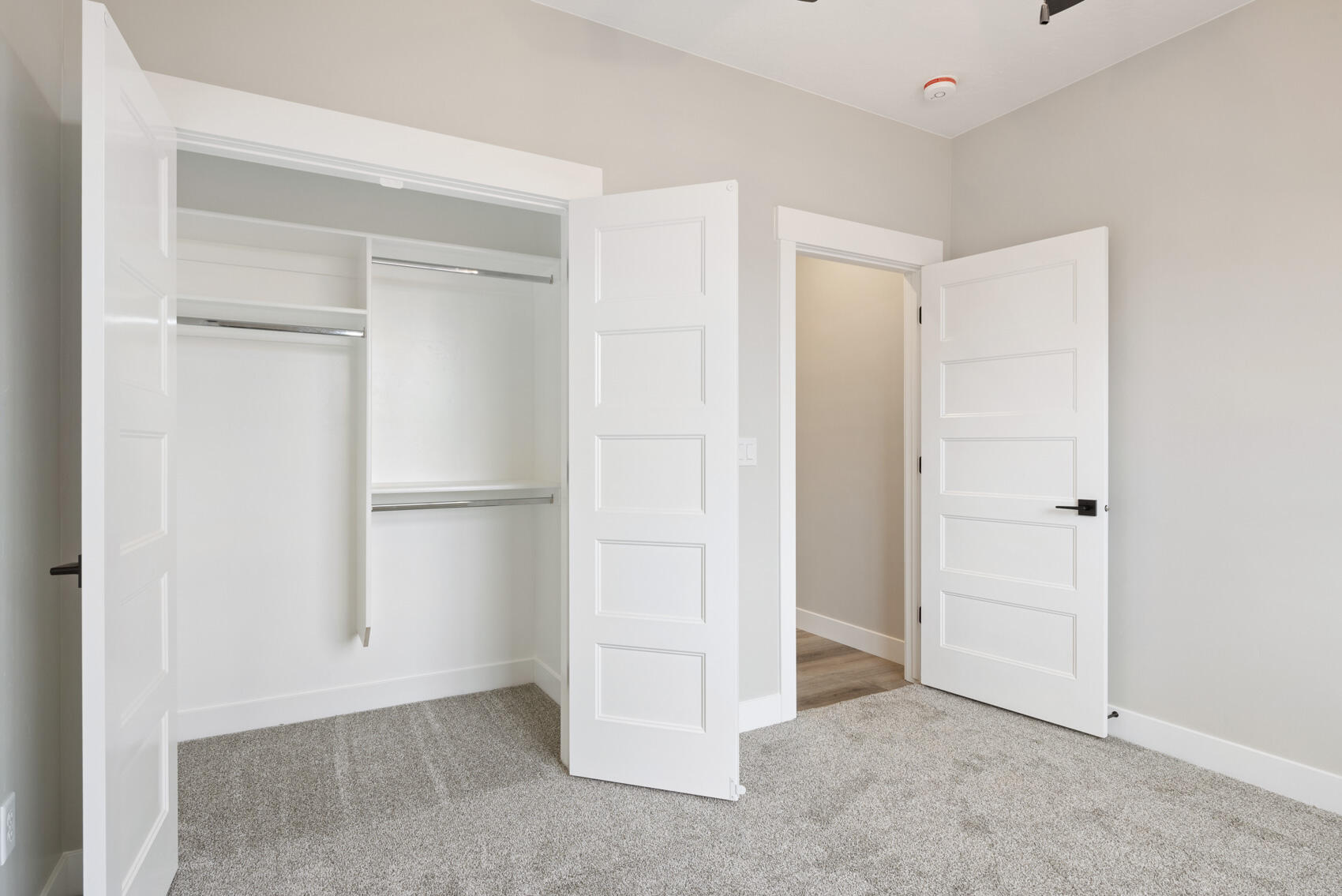 5068 N Bald Eagle DR