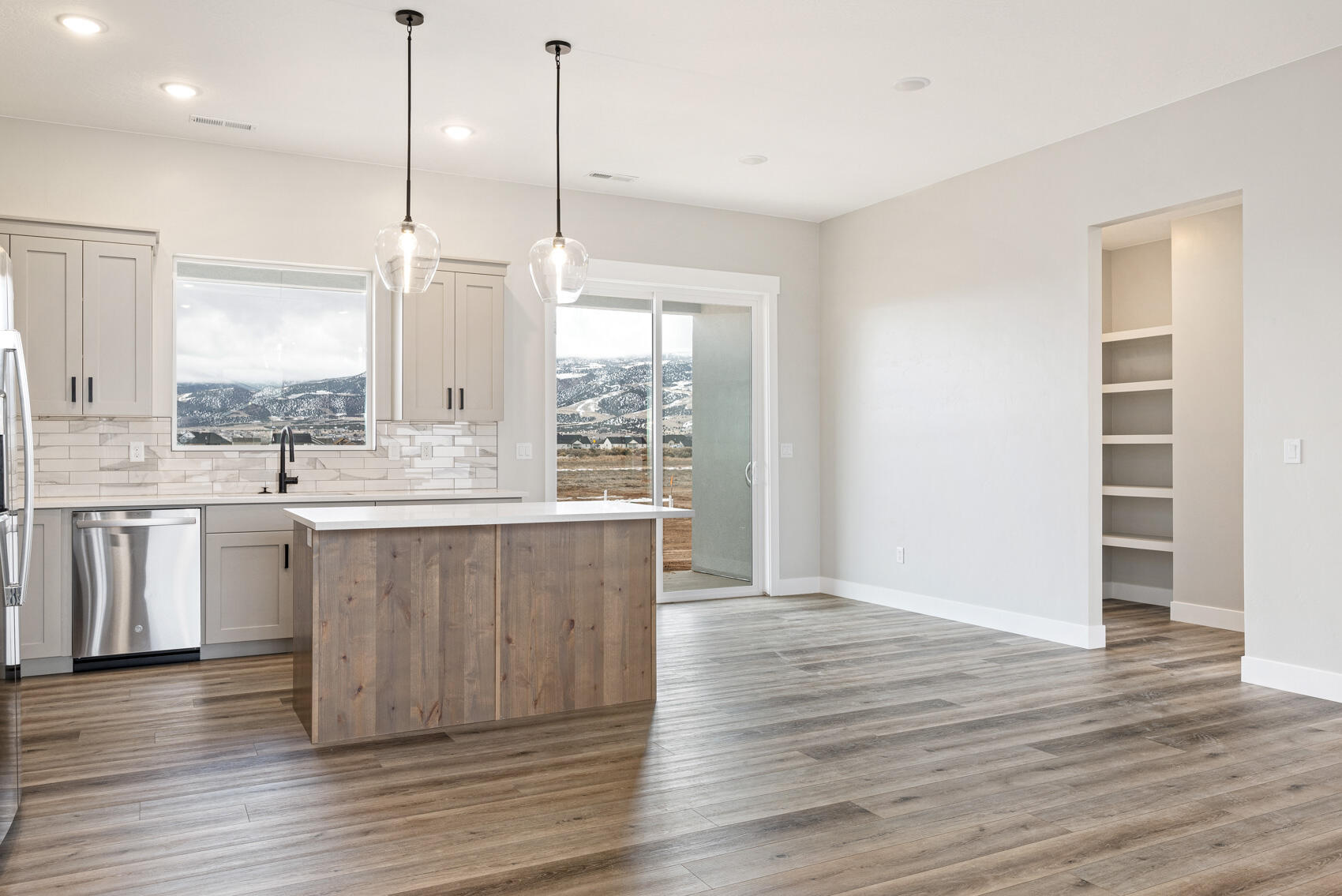 5068 N Bald Eagle DR