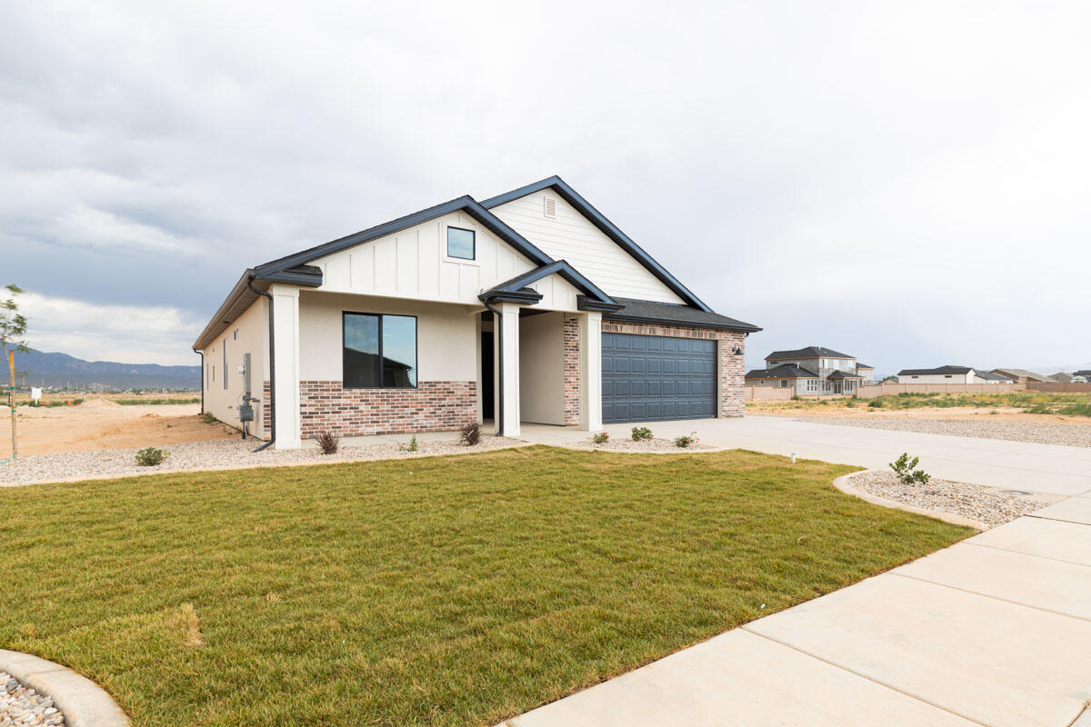 4345 W 250 North CIR