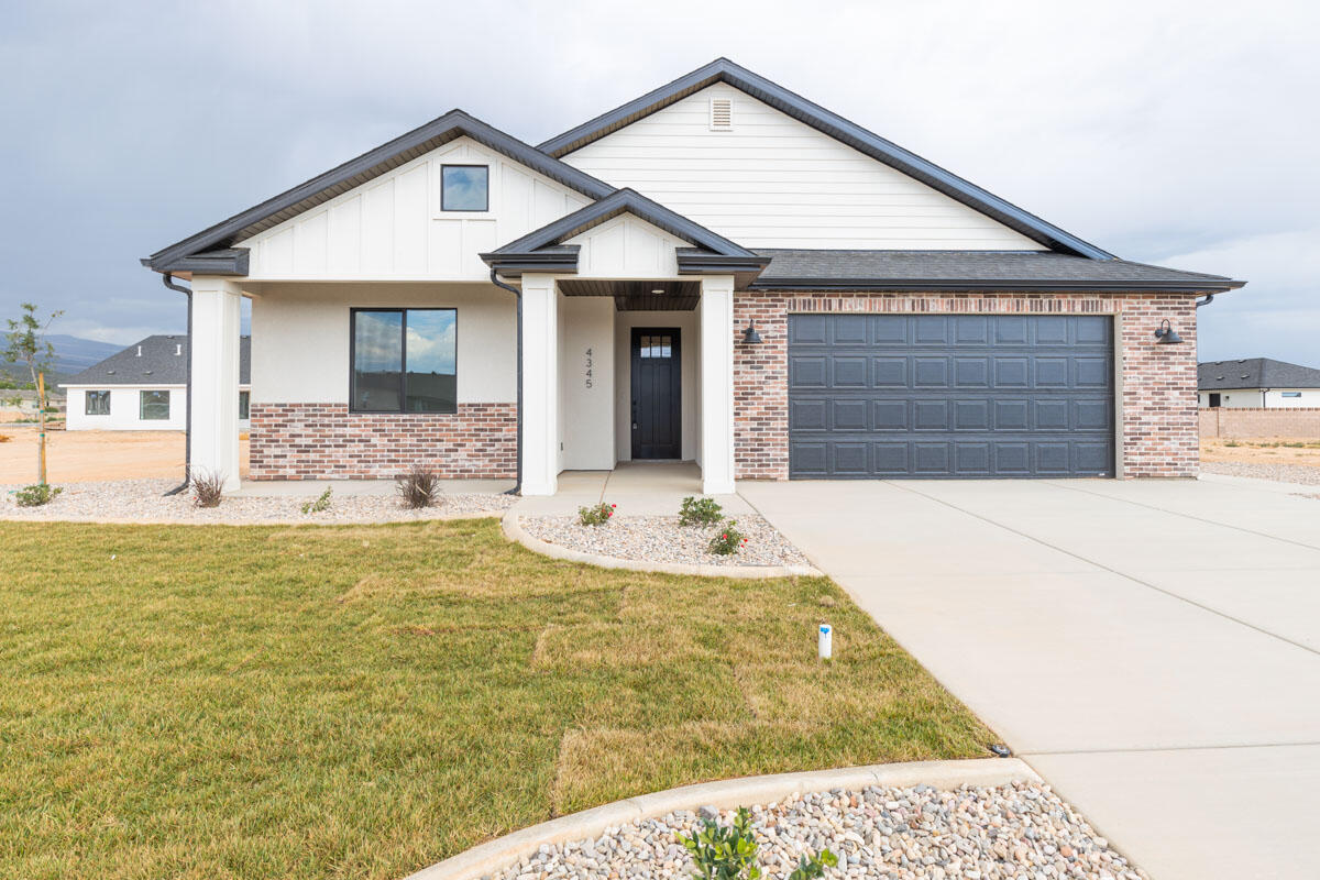 4345 W 250 North CIR