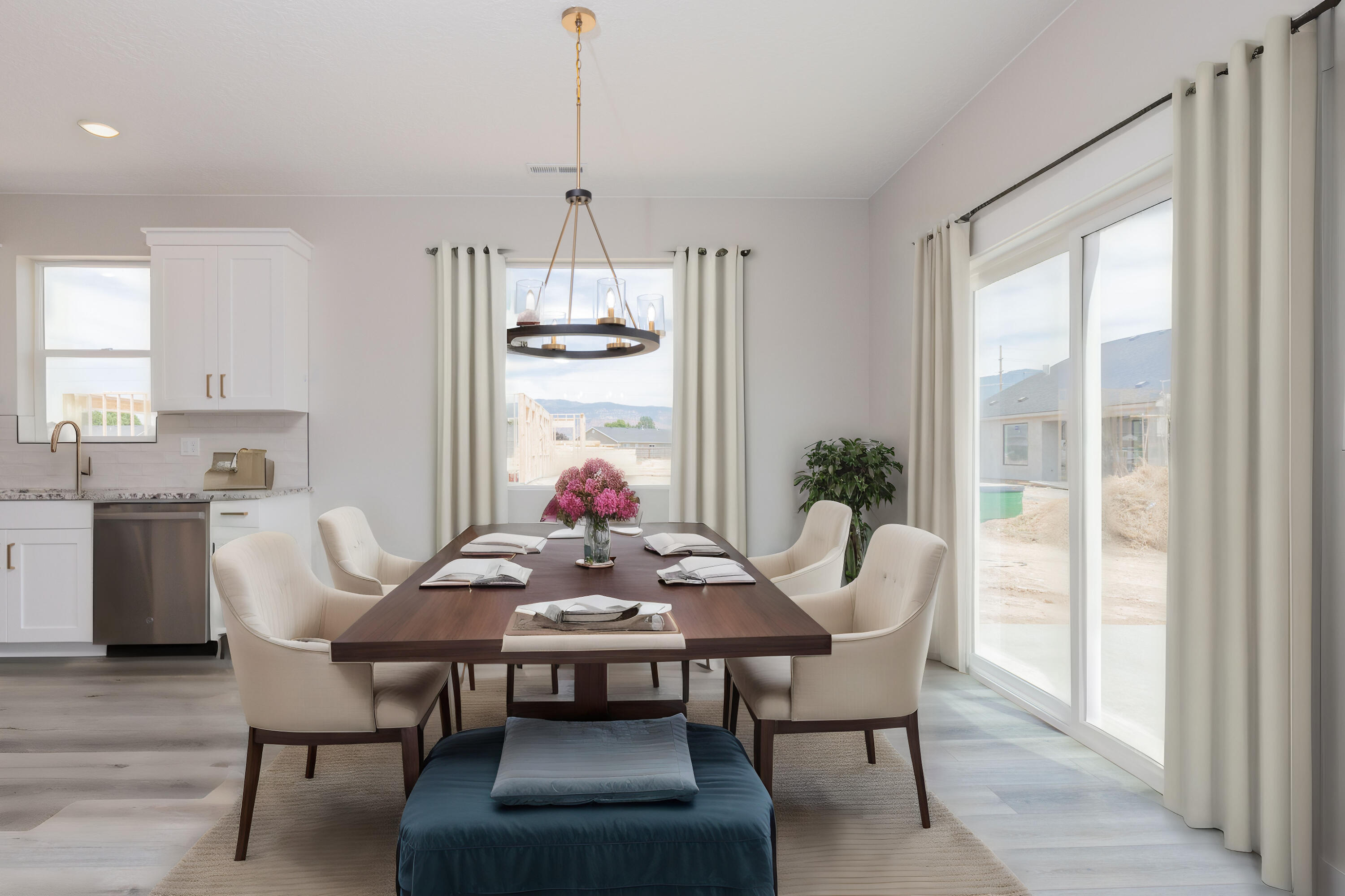 4345 W 250 North CIR