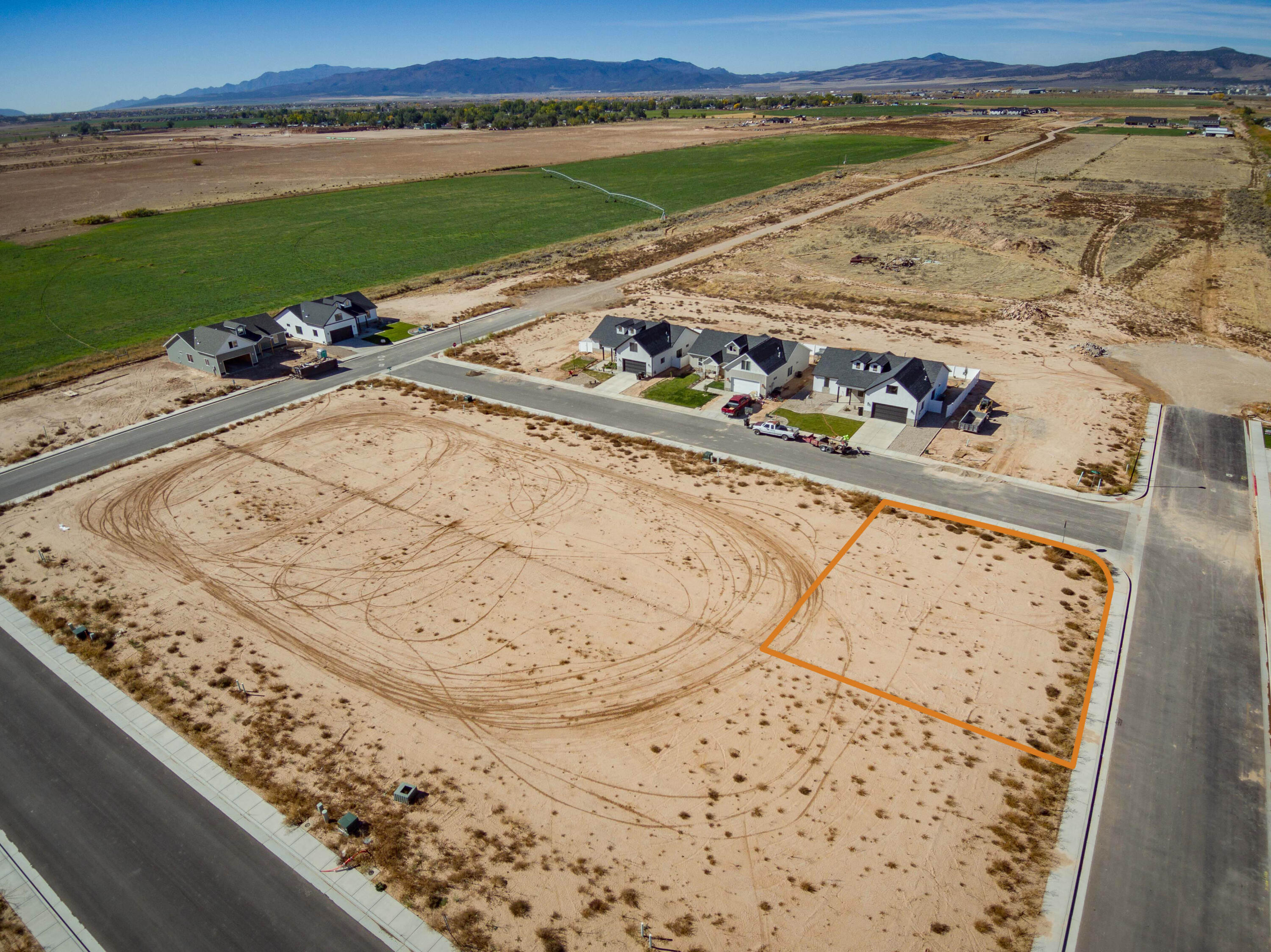 1170 N Yucca St Lot 25