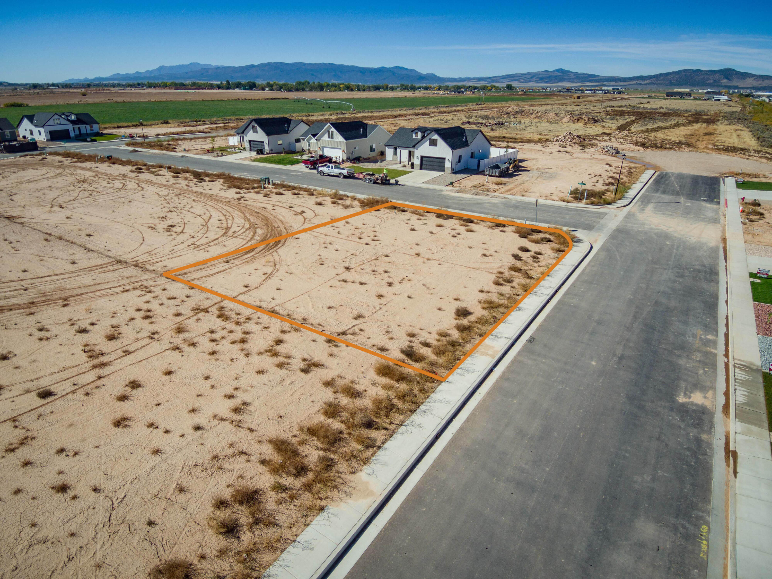 1170 N Yucca St Lot 25