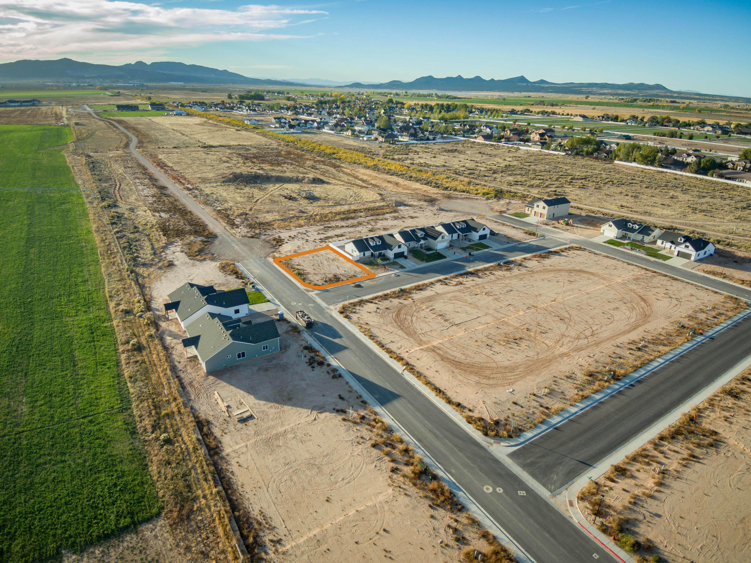 1127 N Yucca St Lot 20 N