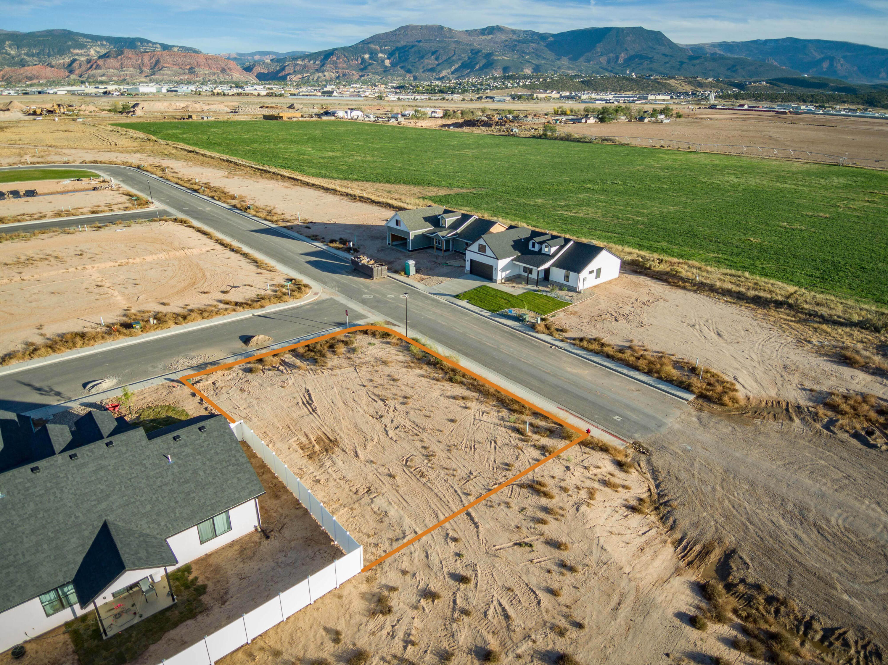 1127 N Yucca St Lot 20 N