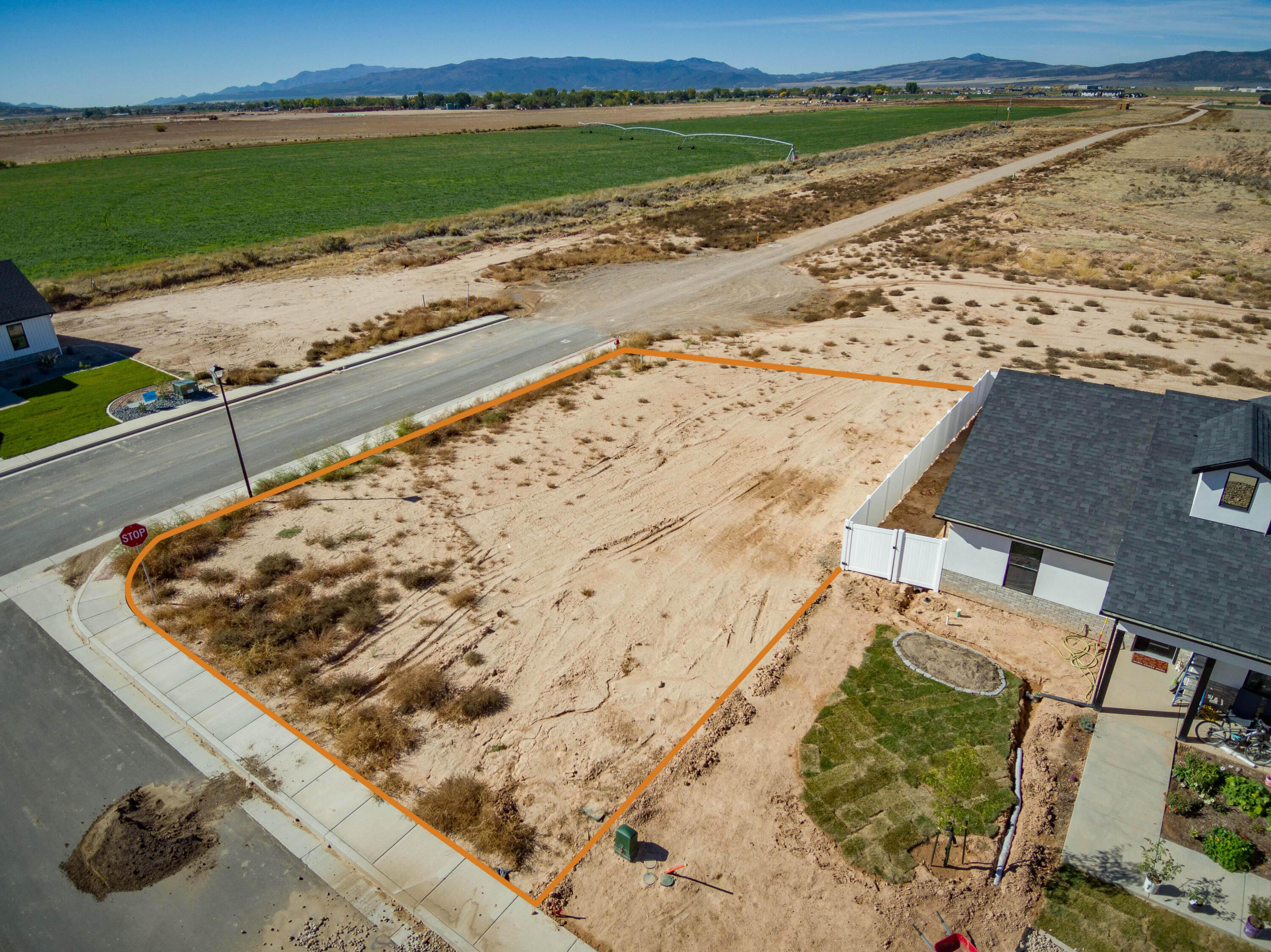 1127 N Yucca St Lot 20 N