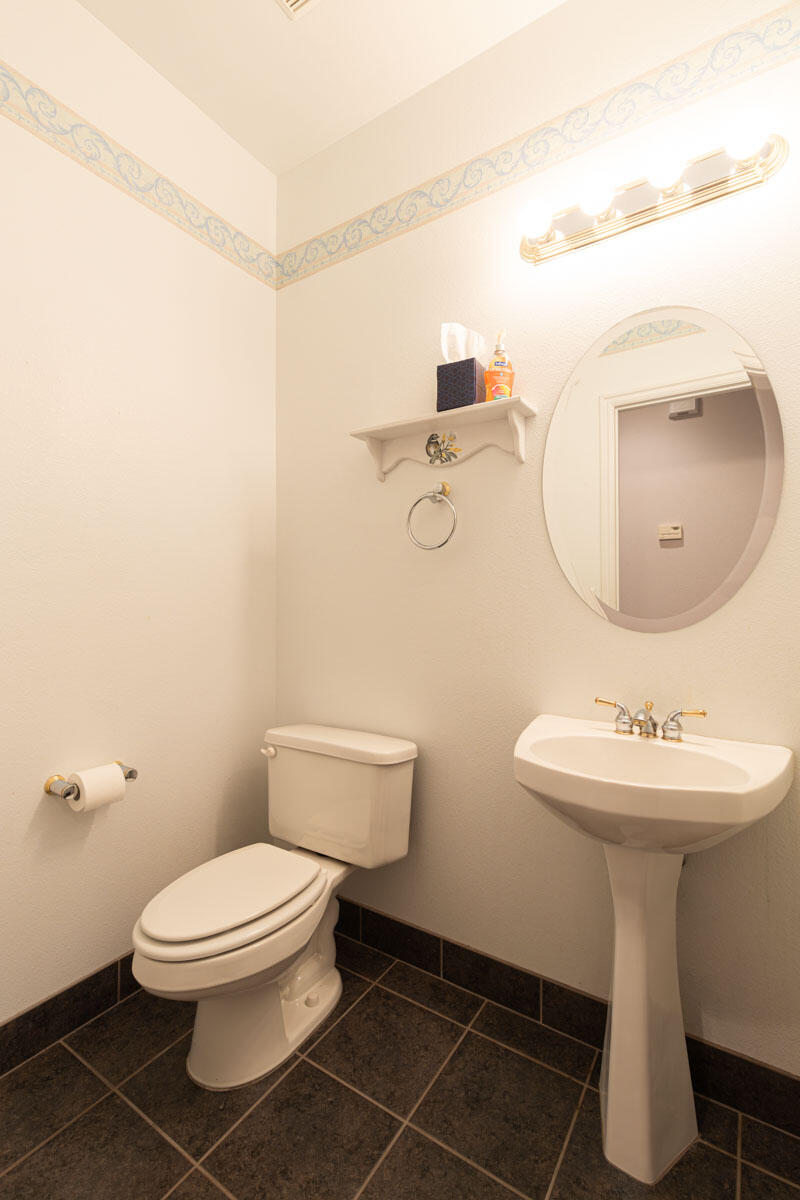 1794 S Cross Hollow DR